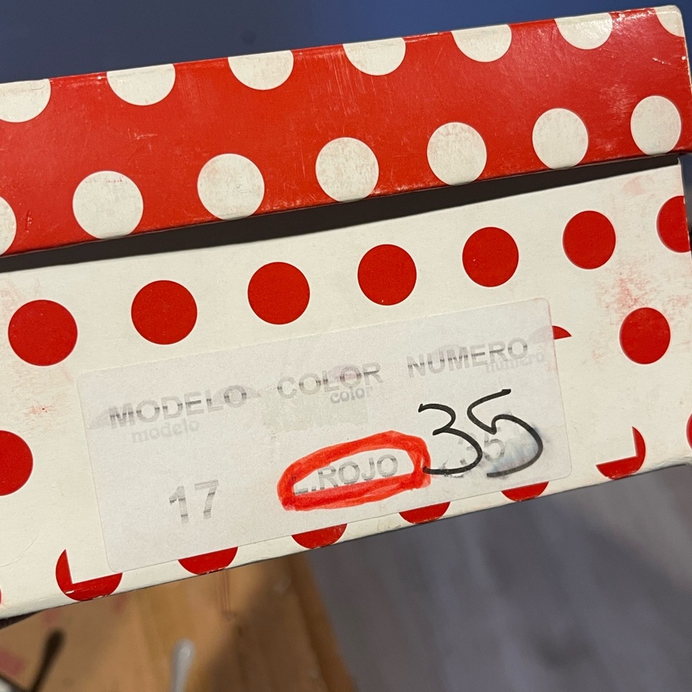 Red Polka Dot Flamenco Dance Shoes 💃 - Picture 6 of 11